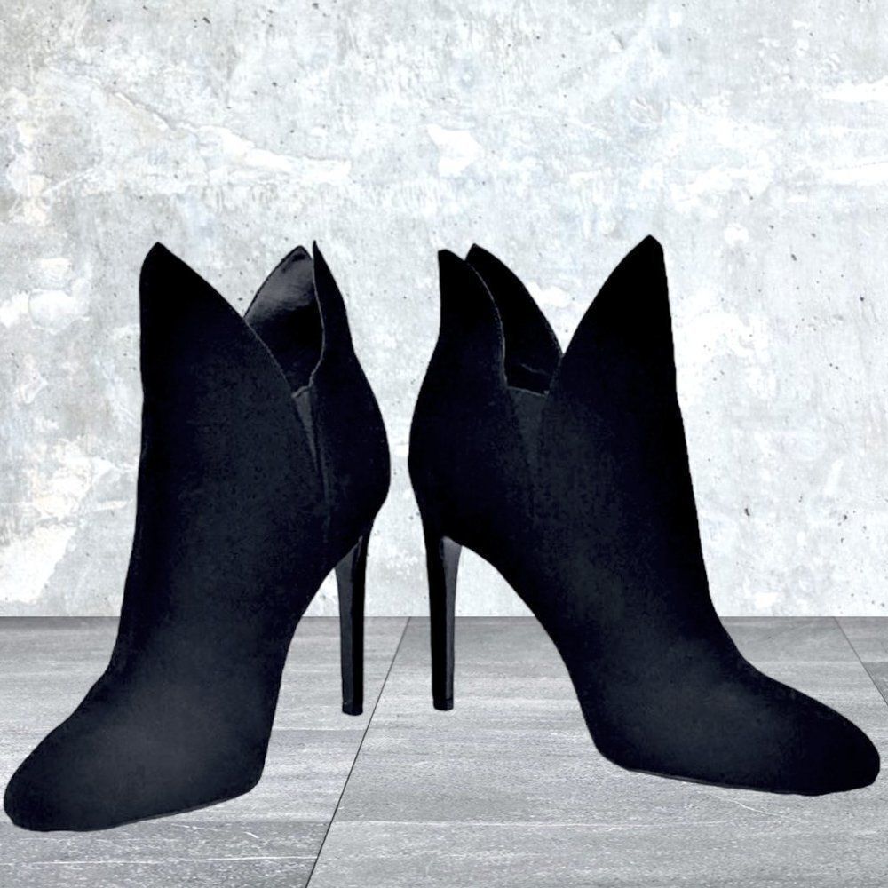 KENDALL+KYLIE Suede Madison Winged Stiletto Heeled Boots Size 8.5